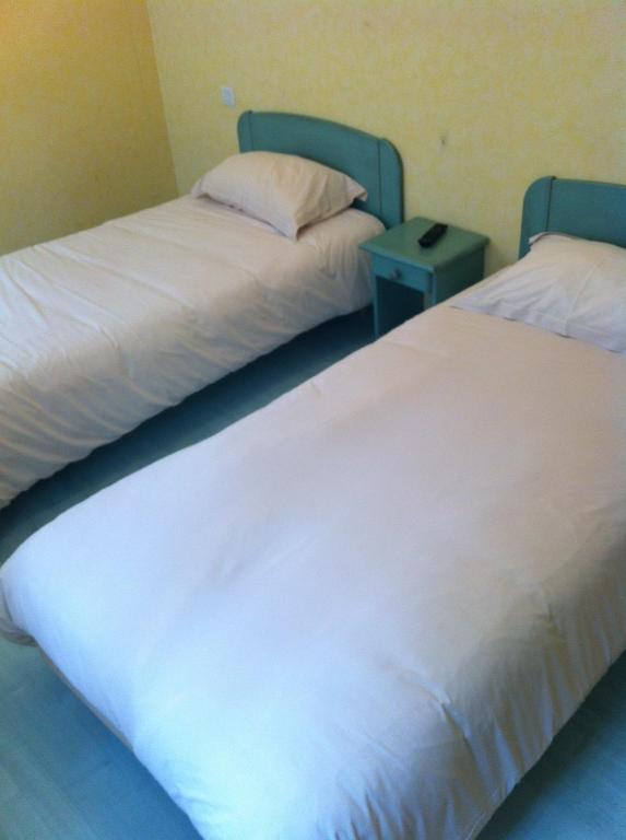 Hotel Des Arceaux Saint-Sever  Ruang foto